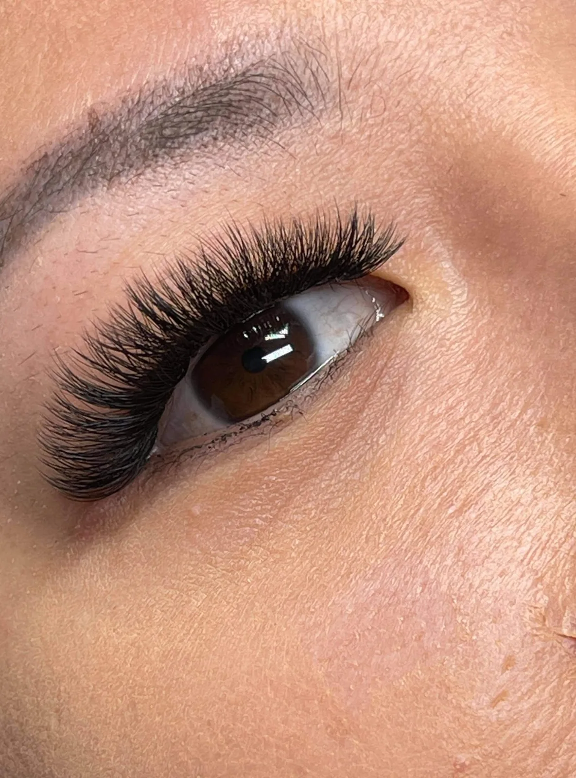 Eyelash image from Theresa Beauty